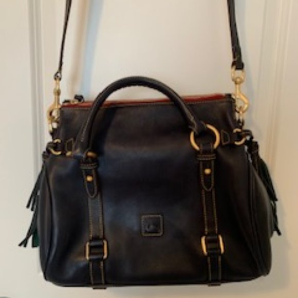 Dooney & Bourke - Picture 1 of 3